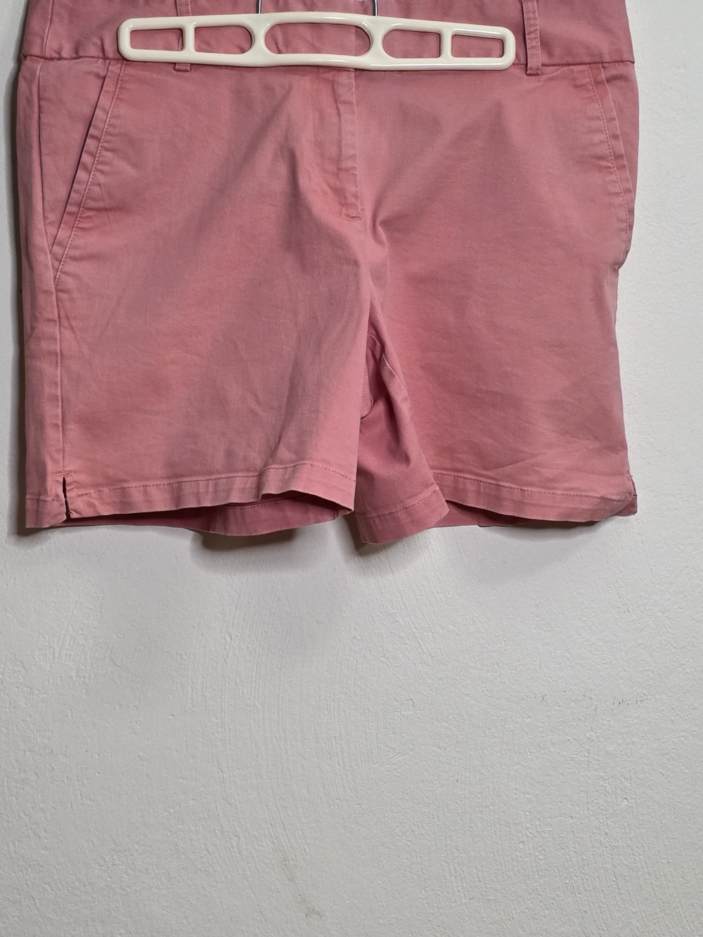 LOFT Coral-Pink Women's Shorts